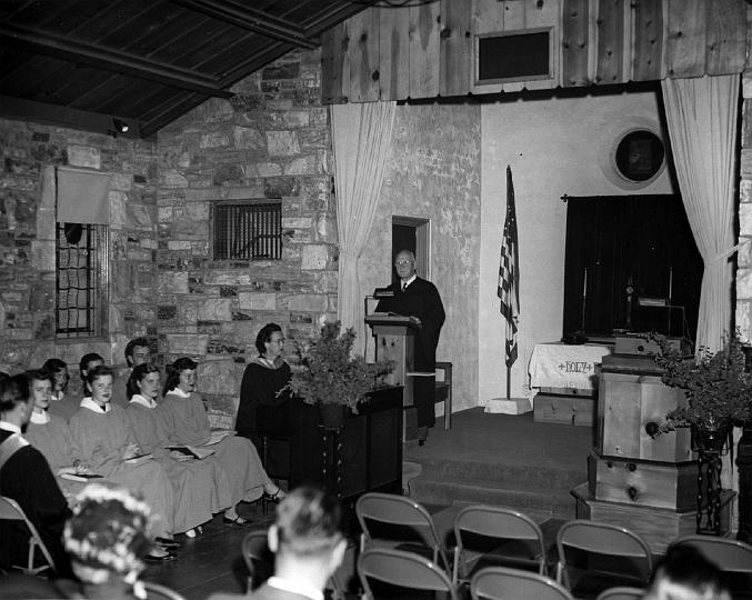 021.jpg - Rev. Simpson preaching in Chapel, 1947