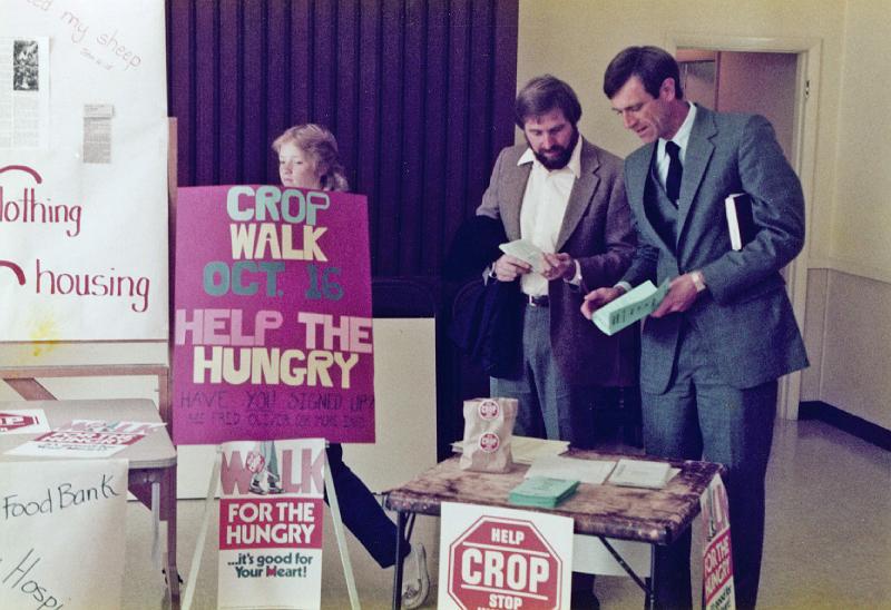1983-2.jpg - In Fall, 1983, Bob Cole and Bryan Gilbert decide what projects to take on.  For several years Bob installed (then later that day removed) signs showing walkers the route to follow for each of the various distances.