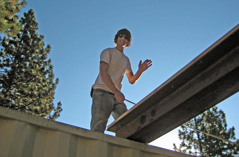 305.jpg - David Moncrief surveys the area.