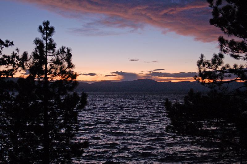 DSC_0138.JPG - Another spectacular Lake Tahoe sunset, taken the evening just before we finished.