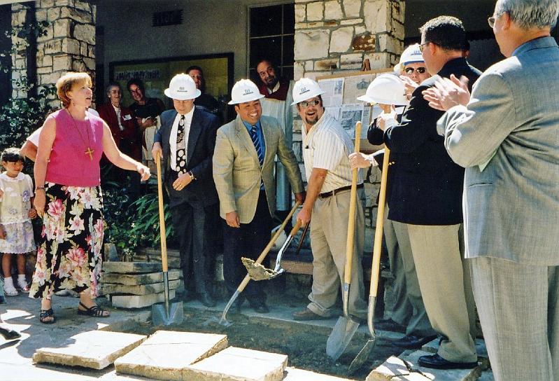 112.jpg - Rebecca Kuiken gives her encouragement as groundbreaking continues.