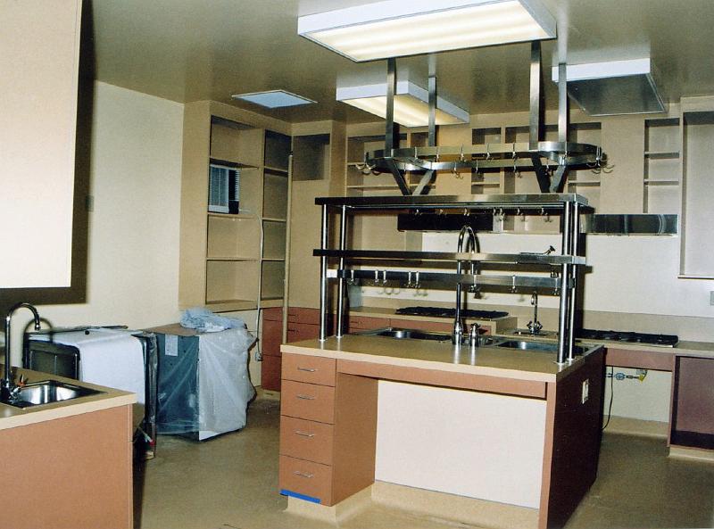 407.jpg - A third view of the new kitchen.